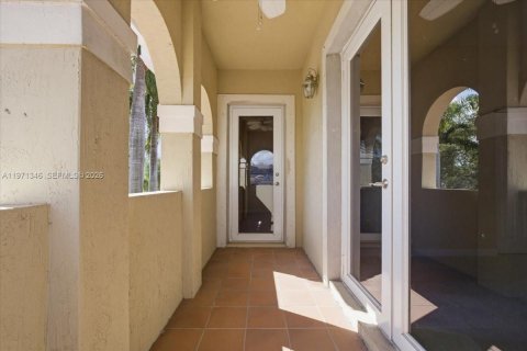 Casa en venta en Coral Springs, Florida, 5 dormitorios, 324.6 m2 № 2032254 - foto 27