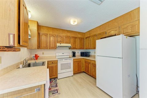 Villa ou maison à vendre à Venice, Floride: 2 chambres, 88.54 m2 № 1880588 - photo 19