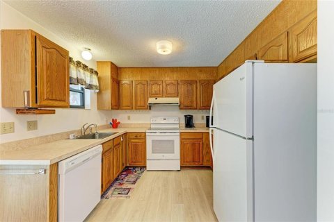 Villa ou maison à vendre à Venice, Floride: 2 chambres, 88.54 m2 № 1880588 - photo 18