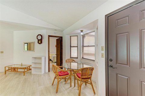 Villa ou maison à vendre à Venice, Floride: 2 chambres, 88.54 m2 № 1880588 - photo 13