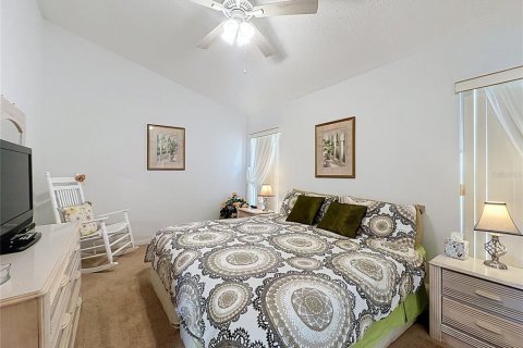 House in Kissimmee, Florida 5 bedrooms, 198.44 sq.m. № 2425552 - photo 29