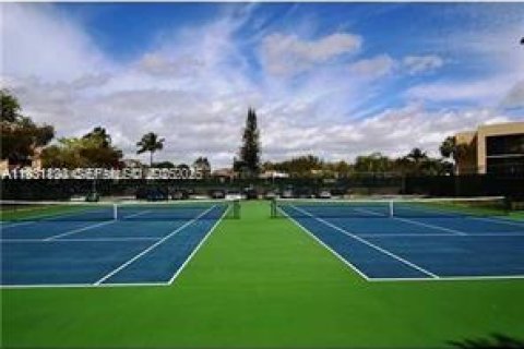 Copropriété à louer à Miami, Floride: 1 chambre, 65.5 m2 № 1989549 - photo 21
