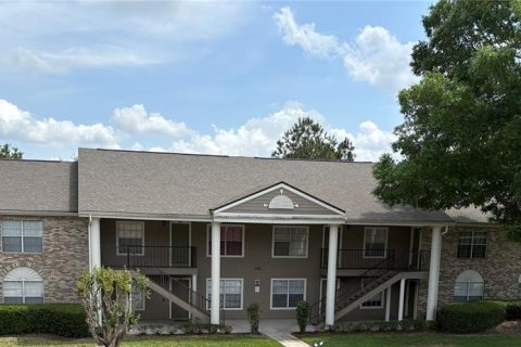 Condo in Oviedo, Florida, 2 bedrooms  № 2139821