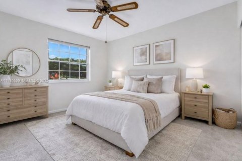 House in Boca Raton, Florida 3 bedrooms, 179.02 sq.m. № 1992593 - photo 21