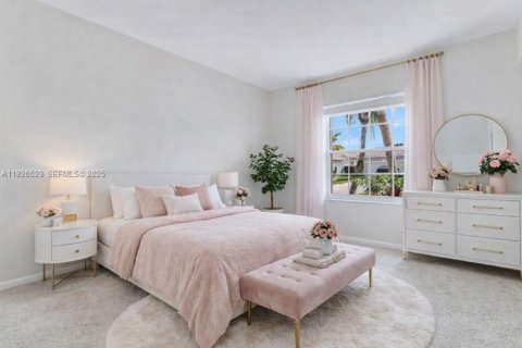 House in Boca Raton, Florida 3 bedrooms, 179.02 sq.m. № 1992593 - photo 20