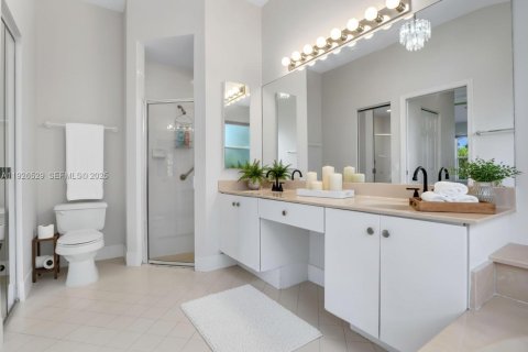 House in Boca Raton, Florida 3 bedrooms, 179.02 sq.m. № 1992593 - photo 18