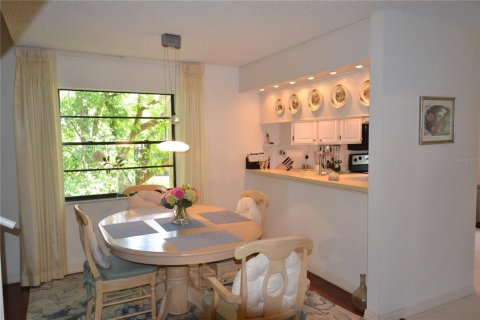 Touwnhouse à louer à Oldsmar, Floride: 2 chambres, 151.06 m2 № 2099365 - photo 17