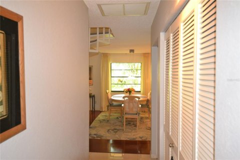 Touwnhouse à louer à Oldsmar, Floride: 2 chambres, 151.06 m2 № 2099365 - photo 15