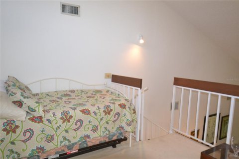 Touwnhouse à louer à Oldsmar, Floride: 2 chambres, 151.06 m2 № 2099365 - photo 7