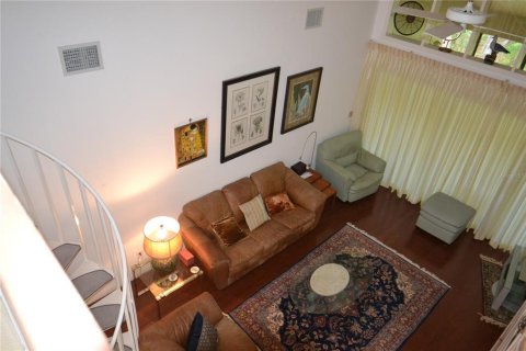 Touwnhouse à louer à Oldsmar, Floride: 2 chambres, 151.06 m2 № 2099365 - photo 10
