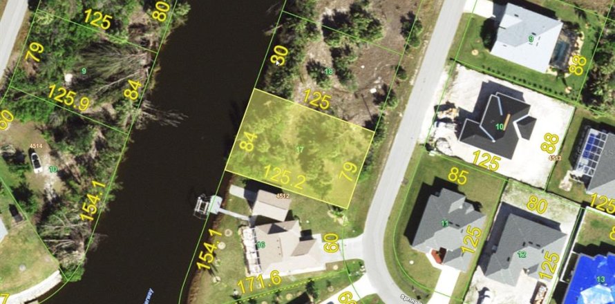 Land in Port Charlotte, Florida № 2103173