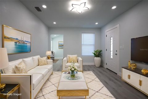 Villa ou maison à vendre à Tampa, Floride: 2 chambres, 81.75 m2 № 2412737 - photo 6