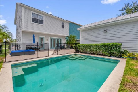 House in Four Corners, Florida 3 bedrooms, 176.89 sq.m. № 2304969 - photo 20