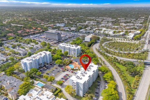 Copropriété à vendre à Miami, Floride: 2 chambres, 99.68 m2 № 2058578 - photo 27