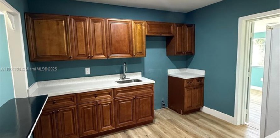 Villa ou maison à Vero Beach, Floride 4 chambres, 86.96 m2 № 2081723