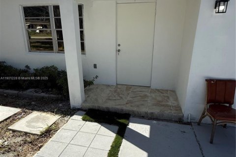 Villa ou maison à vendre à Vero Beach, Floride: 4 chambres, 86.96 m2 № 2081723 - photo 16