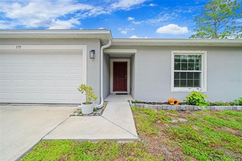 House in Palm Bay, Florida 3 bedrooms, 132.39 sq.m. № 1831754 - photo 3