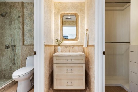 Touwnhouse à louer à Palm Beach, Floride: 3 chambres, 269.7 m2 № 2087735 - photo 15