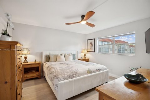 Купить кондоминиум в Санрайз, Флорида 2 спальни, 78.97м2, № 1480045 - фото 9