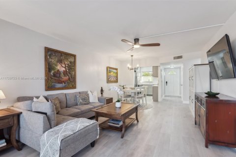 Купить кондоминиум в Санрайз, Флорида 2 спальни, 78.97м2, № 1480045 - фото 6
