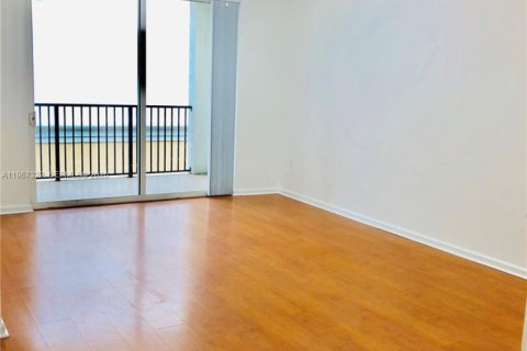 Снять в аренду кондоминиум в Санни-Айлс-Бич, Флорида 1 спальня, 62.52м2, № 2028650 - фото 14