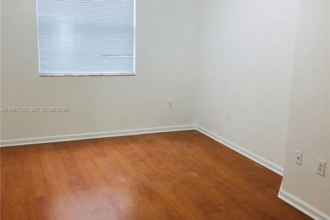 Снять в аренду кондоминиум в Санни-Айлс-Бич, Флорида 1 спальня, 62.52м2, № 2028650 - фото 9