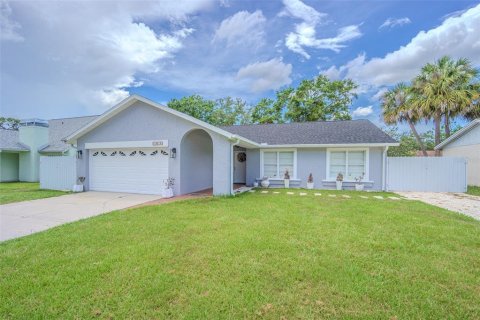 Casa en venta en Tampa, Florida, 3 dormitorios, 139.35 m2 № 1807254 - foto 2