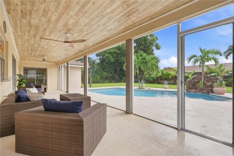 House in Coral Springs, Florida 3 bedrooms № 2383128 - photo 28