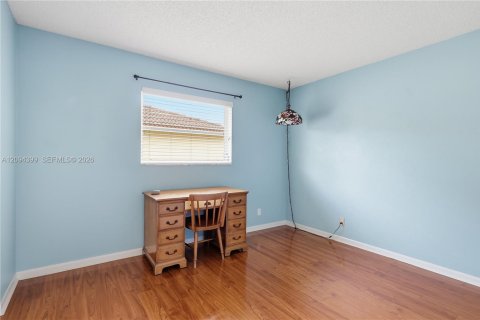 House in Coral Springs, Florida 3 bedrooms № 2383128 - photo 22