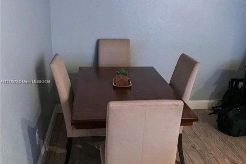 Condominio en venta en Homestead, Florida, 2 dormitorios, 107.77 m2 № 1812370 - foto 14