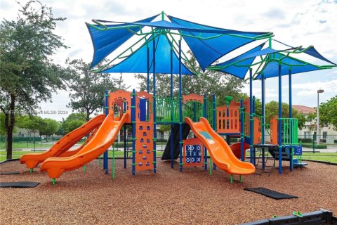 Condominio en venta en Homestead, Florida, 2 dormitorios, 107.77 m2 № 1812370 - foto 25