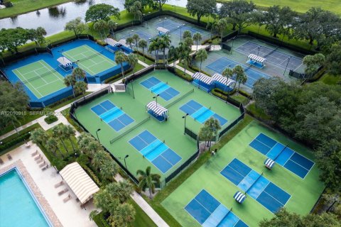 Townhouse in West Palm Beach, Florida 2 bedrooms, 114.83 sq.m. № 2076670 - photo 23