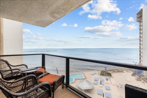 Condominio en Clearwater, Florida, 2 dormitorios № 2213651