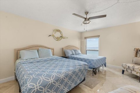 Condominio en venta en Clearwater, Florida, 2 dormitorios, 117.43 m2 № 2213651 - foto 13