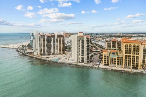 Condominio en venta en Clearwater, Florida, 2 dormitorios, 117.43 m2 № 2213651 - foto 2
