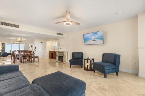 Condominio en venta en Clearwater, Florida, 2 dormitorios, 117.43 m2 № 2213651 - foto 9