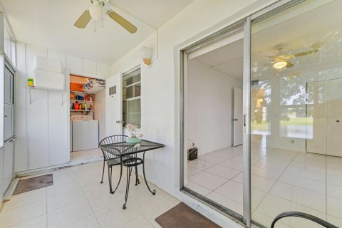 Condo in Delray Beach, Florida, 2 bedrooms  № 2241227 - photo 15