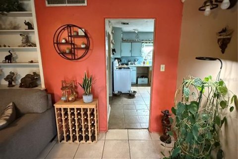 House in Lake Alfred, Florida 3 bedrooms, 183.76 sq.m. № 1825290 - photo 3