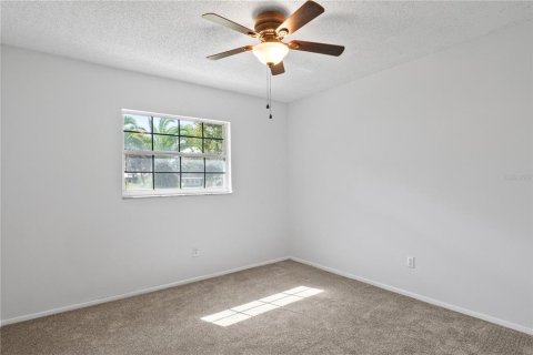 Villa ou maison à vendre à DeLand, Floride: 3 chambres, 185.99 m2 № 2100205 - photo 18