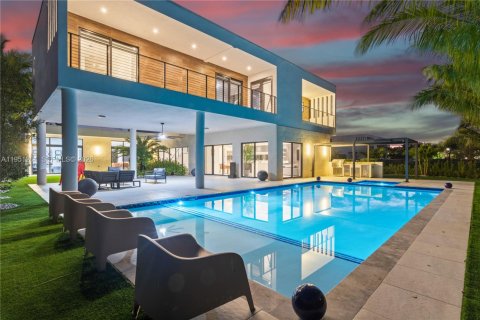 Villa ou maison à vendre à Weston, Floride: 5 chambres, 498.7 m2 № 2023674 - photo 8