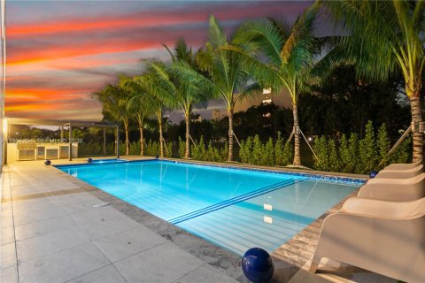 Villa ou maison à vendre à Weston, Floride: 5 chambres, 498.7 m2 № 2023674 - photo 7