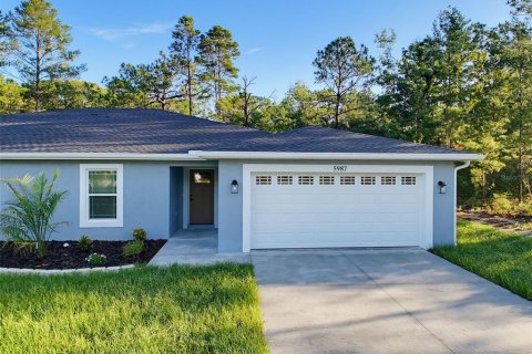 Commercial property in Homosassa, Florida 6 bedrooms, 278.71 sq.m. № 2205530 - photo 2
