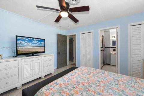 Villa ou maison à vendre à Fort Myers, Floride: 3 chambres № 2085367 - photo 21