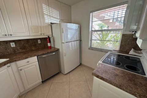 Copropriété à louer à Delray Beach, Floride: 2 chambres, 85.93 m2 № 2252688 - photo 3