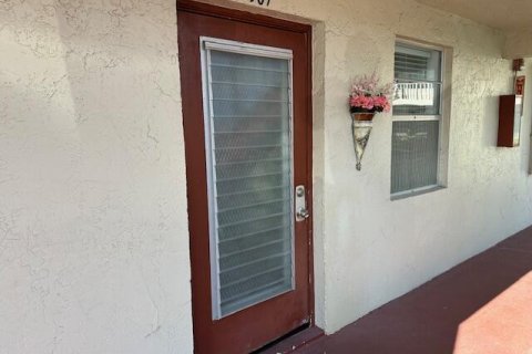 Copropriété à louer à Delray Beach, Floride: 2 chambres, 85.93 m2 № 2252688 - photo 2