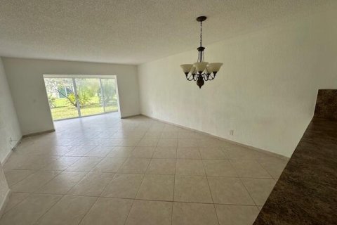 Copropriété à louer à Delray Beach, Floride: 2 chambres, 85.93 m2 № 2252688 - photo 9