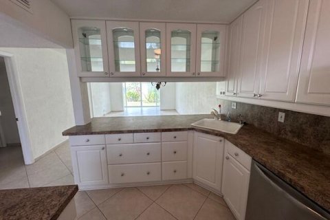 Copropriété à louer à Delray Beach, Floride: 2 chambres, 85.93 m2 № 2252688 - photo 5