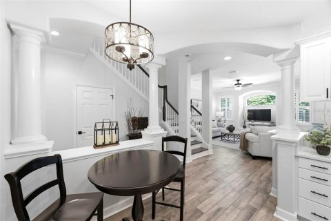 Townhouse in Palm Harbor, Florida 3 bedrooms, 175.68 sq.m. № 2100736 - photo 7