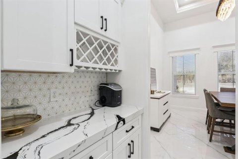 House in Groveland, Florida 4 bedrooms, 273.97 sq.m. № 2222723 - photo 15