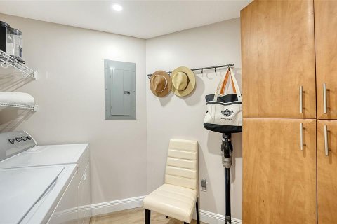 Copropriété à vendre à Sarasota, Floride: 2 chambres, 122.91 m2 № 2124962 - photo 28